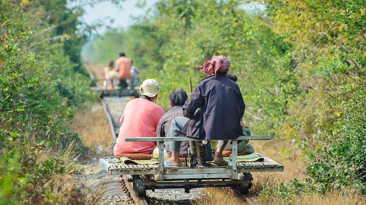 bamboo-train-in-battambang2812.jpeg