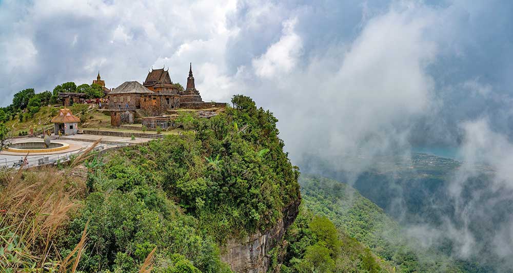 bokor-mountain-in-kampot0301.jpeg