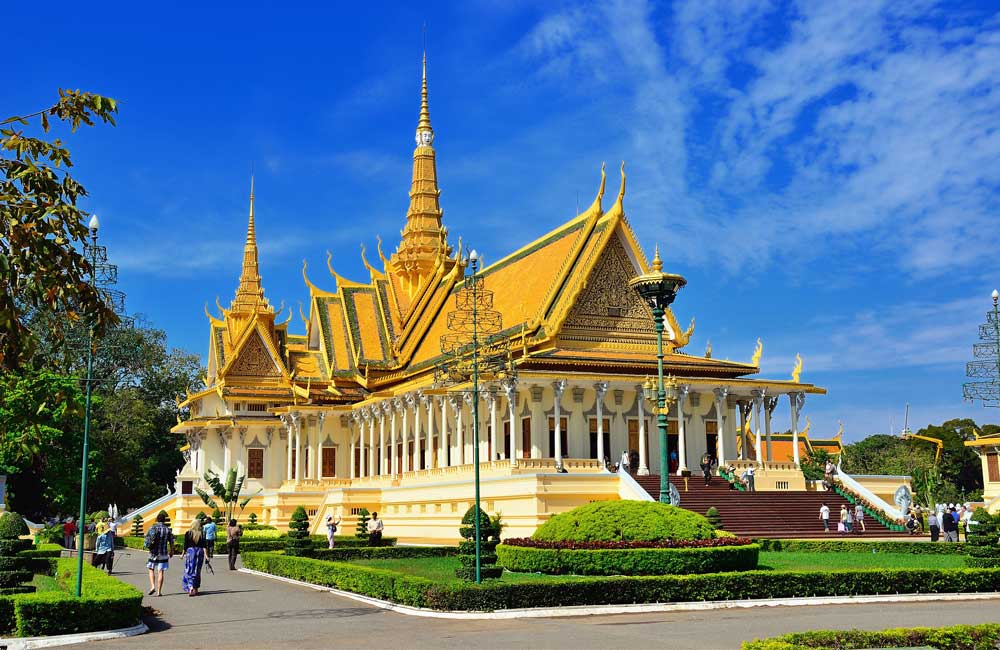 royal-palace-in-Phnom-penh0301.jpeg